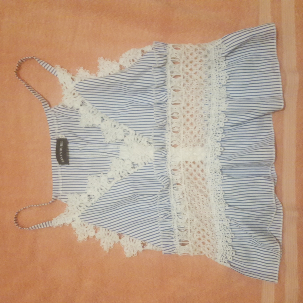 FANCYYOUBE Lace Trim Surplice Smocked Peplum  Top